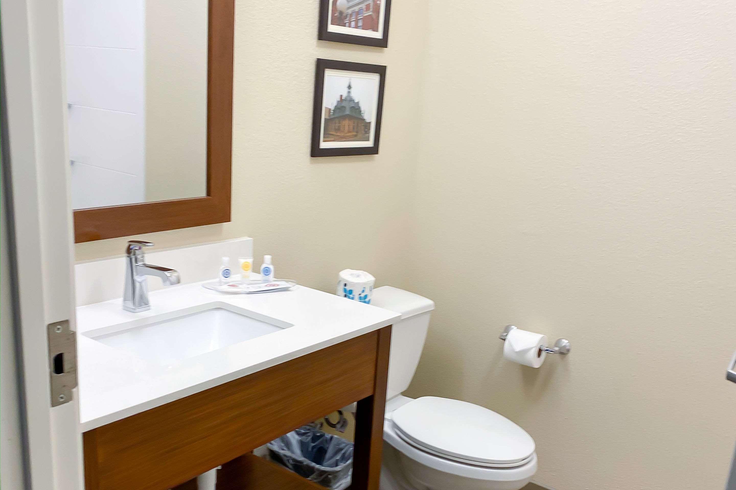 Comfort Suites Clarksville Eksteriør bilde