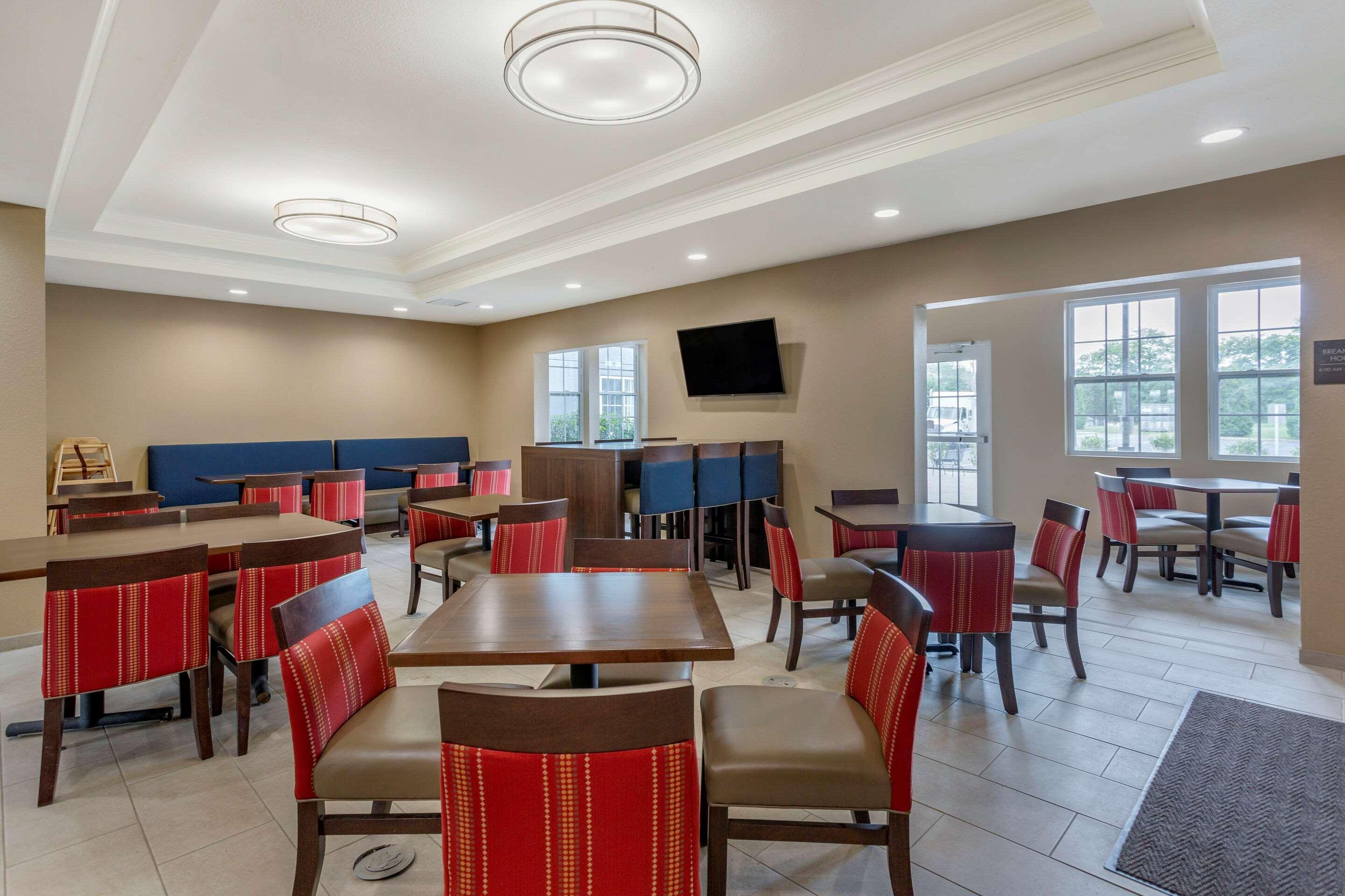 Comfort Suites Clarksville Eksteriør bilde